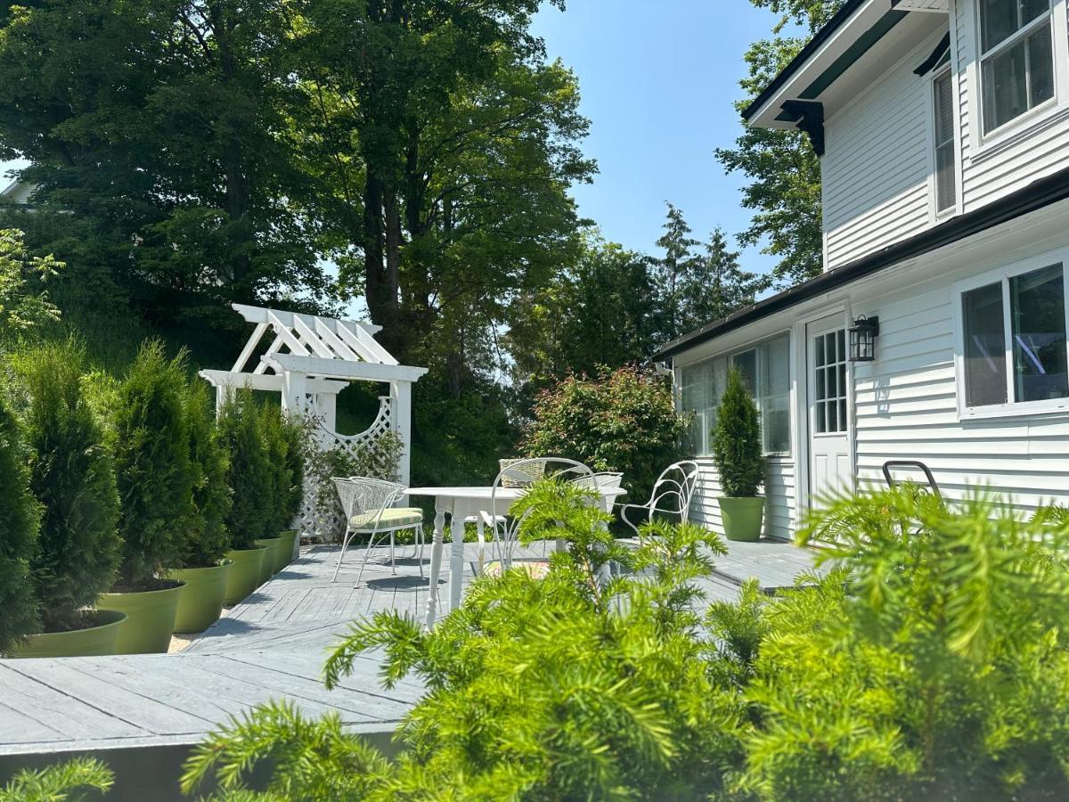 The Belvedere B&B Charlevoix Kültér fotó